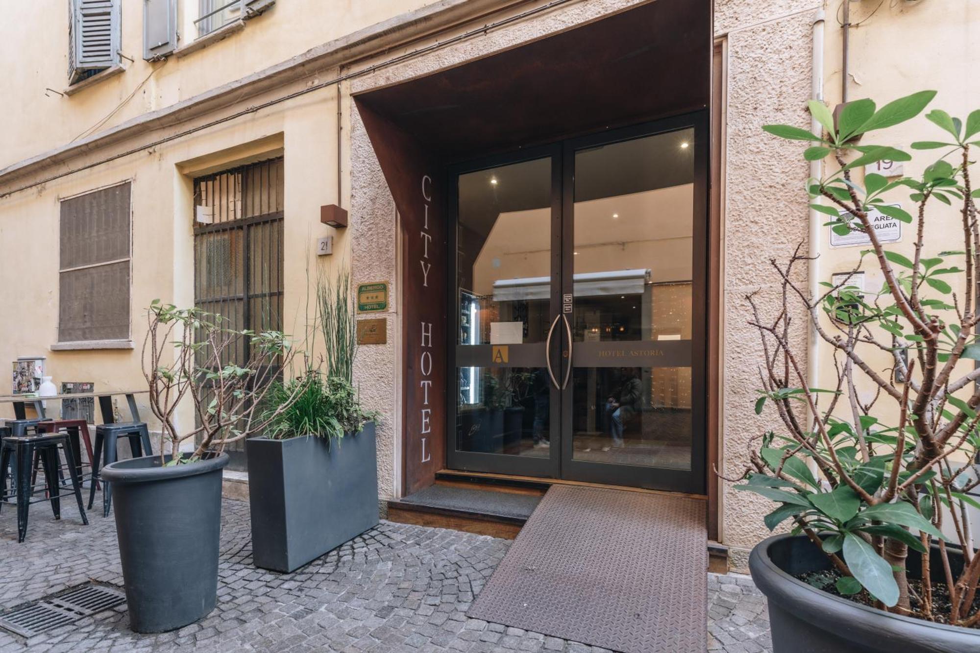 Hotel Astoria Cremona Exterior foto