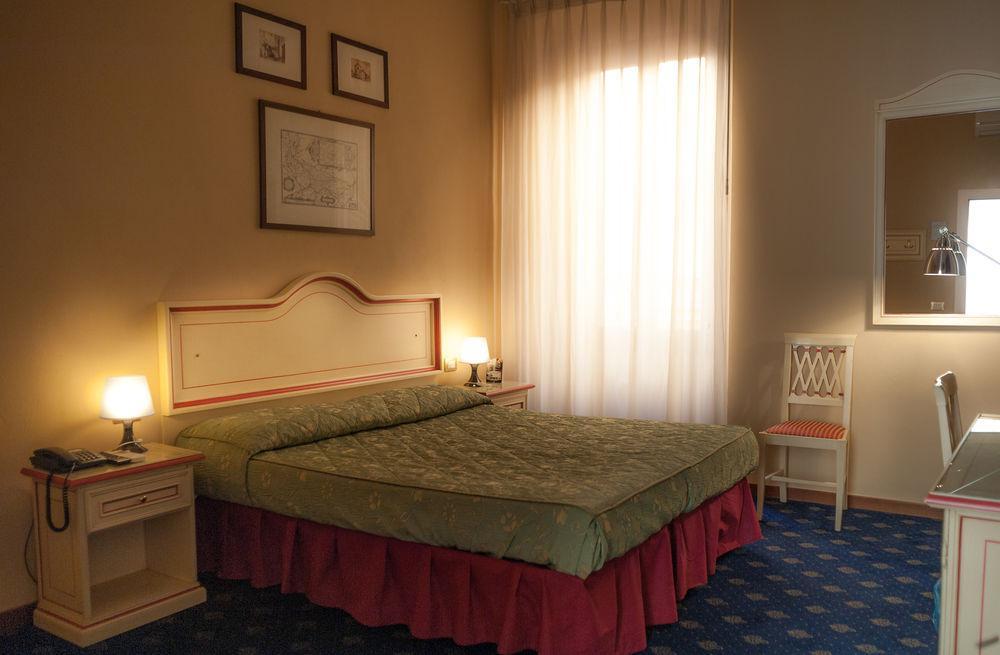 Hotel Astoria Cremona Exterior foto