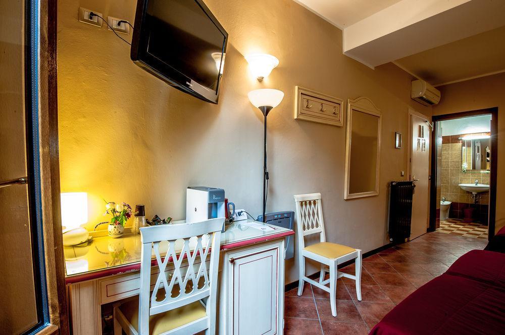 Hotel Astoria Cremona Exterior foto